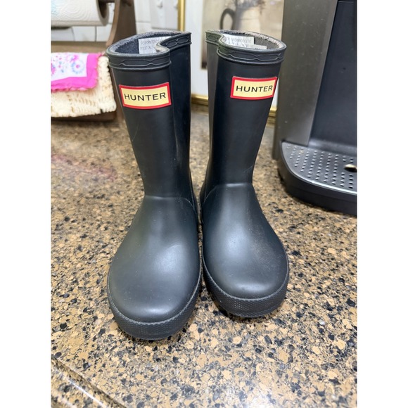 Hunter Other - Hunter Kids First Classic Rain Boots Matte Black Waterproof Rubber Size 9B/10G